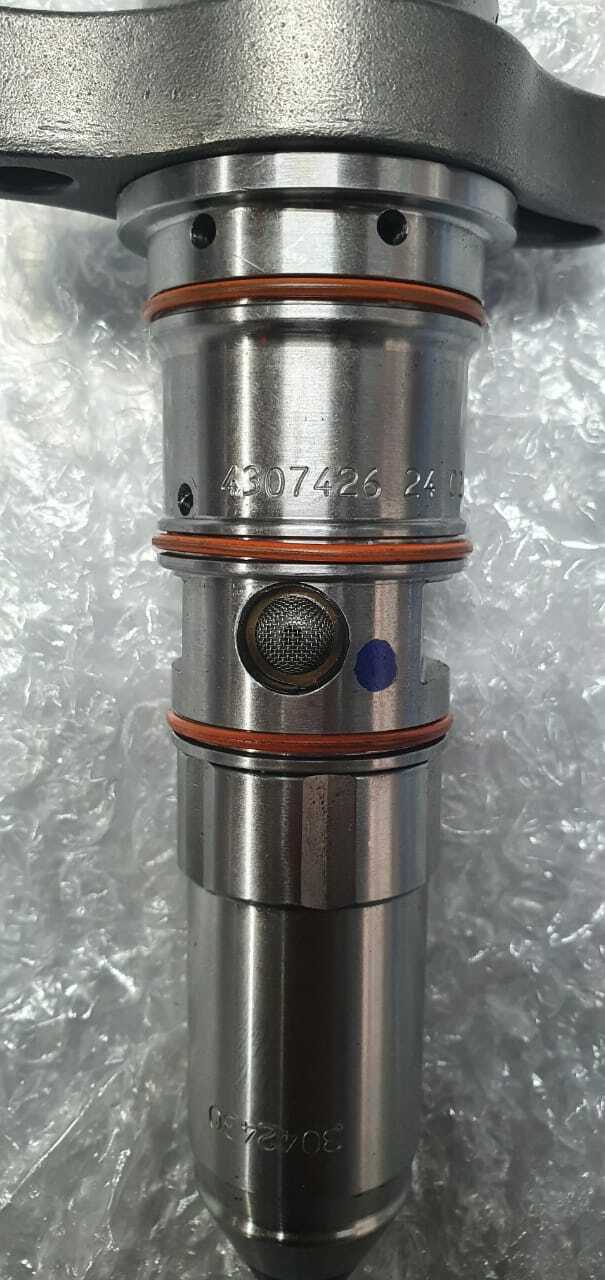 Cummins Fuel Injector; P/N: 4307426