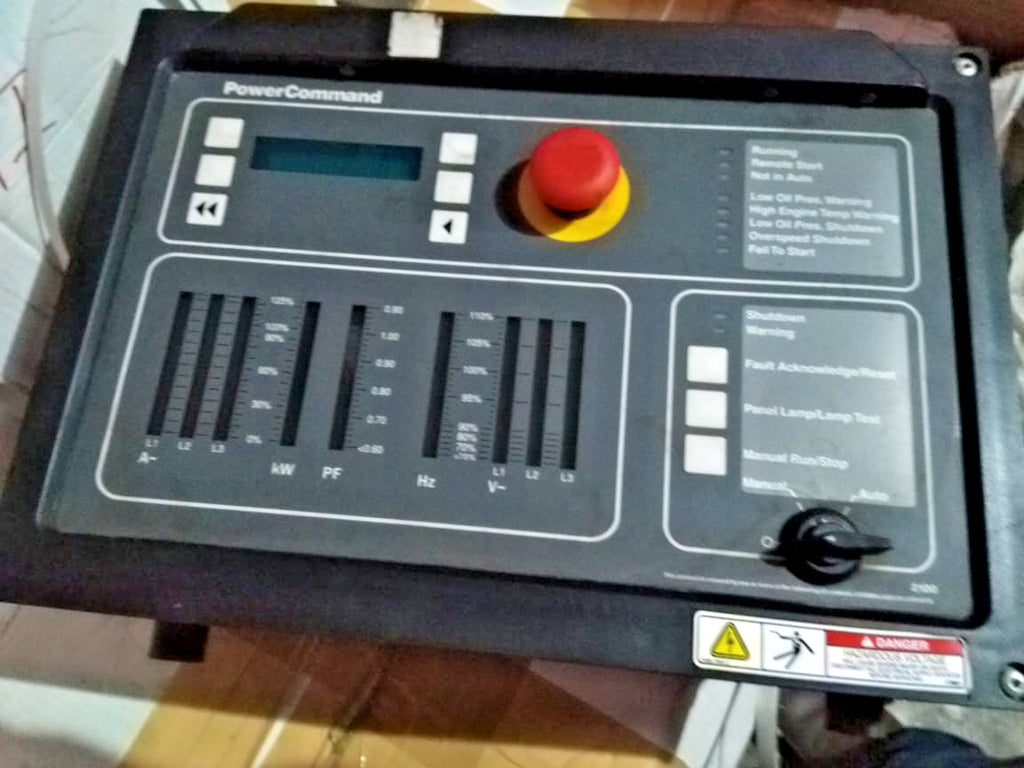 Cummins PCC2100 Panel; P/N: 0300-5459-02 (WITHOUT CAN)