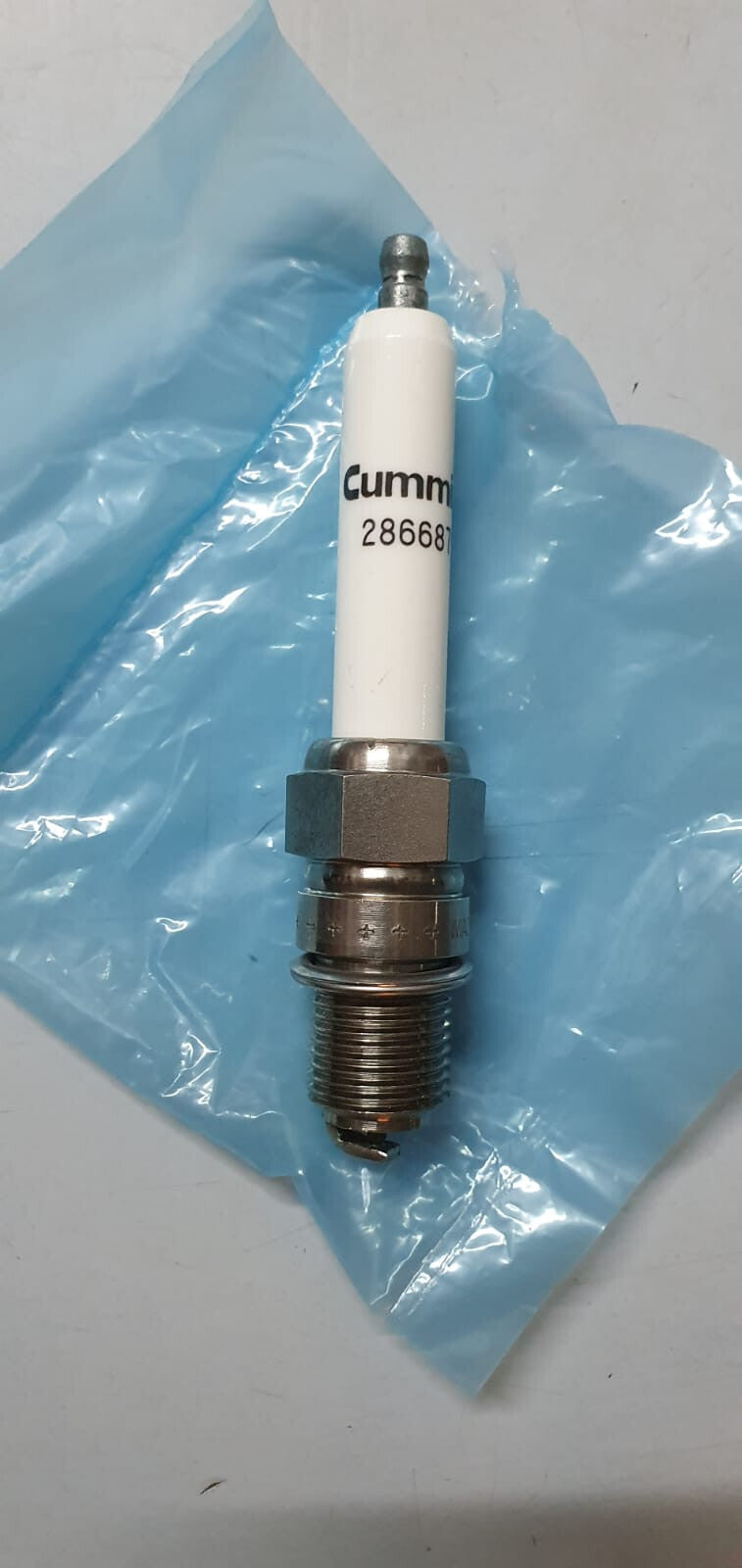 Spark Plug for Cummins QSV91/QSK60 Engine; P/N: 2866879/4302738/4966860/4098162