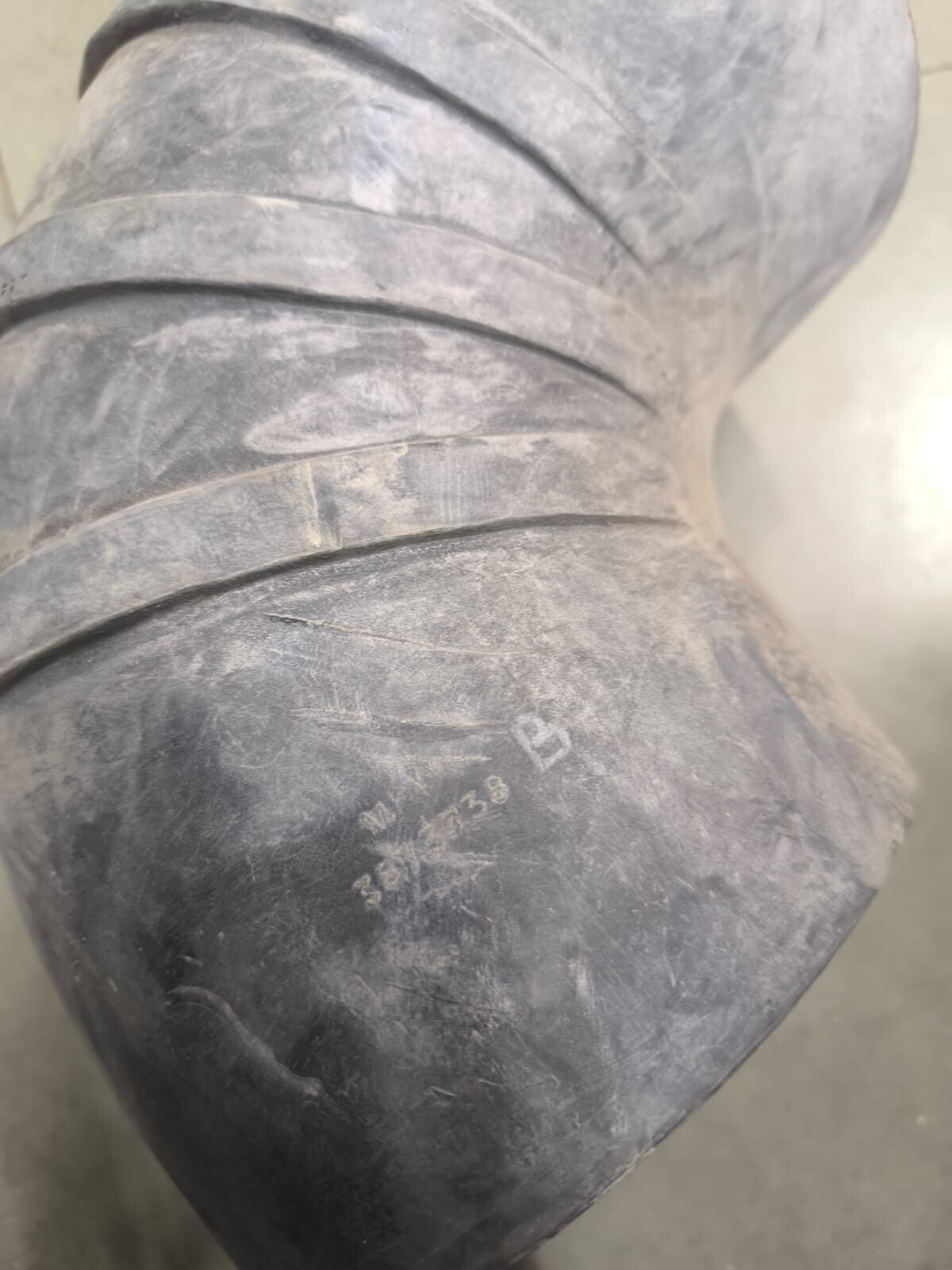 Cummins Elow Hose; Part Number: 3873738 (7'' X 7'')