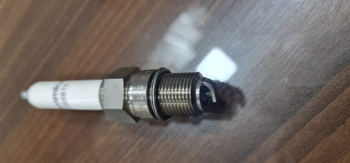 Spark Plug for Cummins QSK60 & QSV91; Part Number: 2866879; 4302738; 4098162