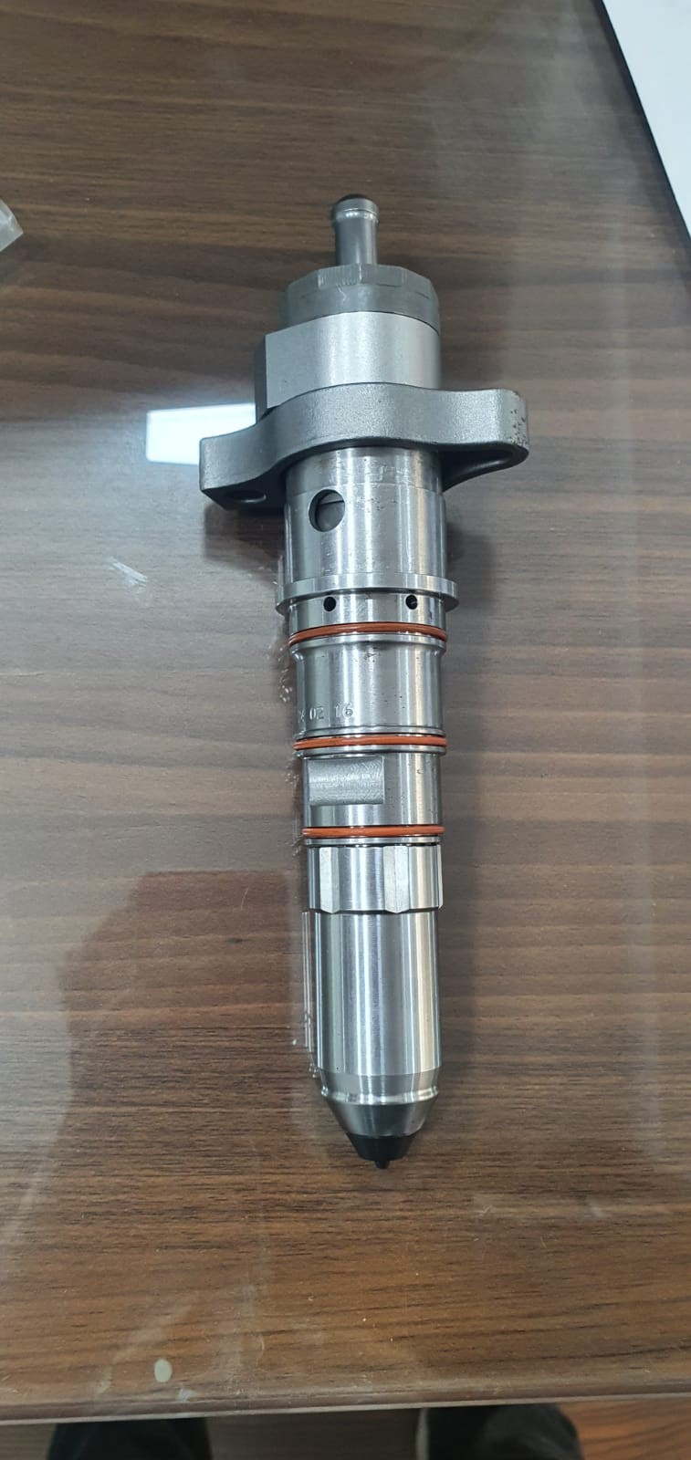 Cummins Fuel Injector KT Series; Part Number: 3095773