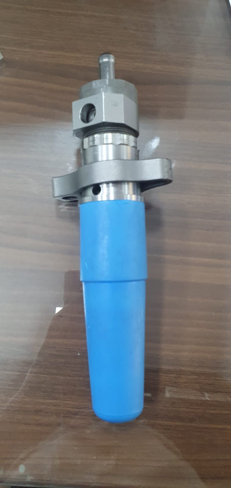 Cummins Fuel Injector KT Series; Part Number: 3095773