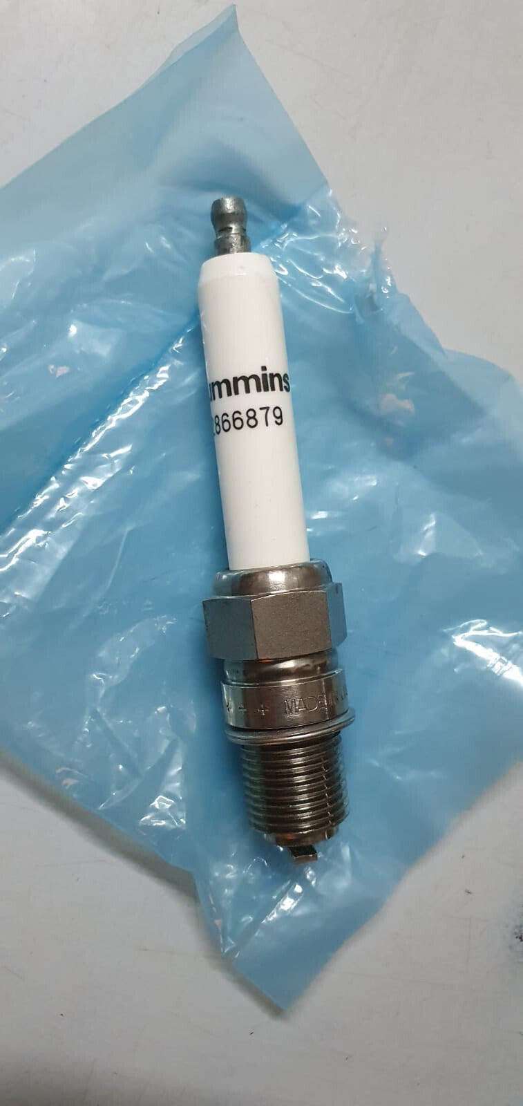 Spark Plug for Cummins QSV91/QSK60 Engine; P/N: 2866879/4302738/4966860/4098162